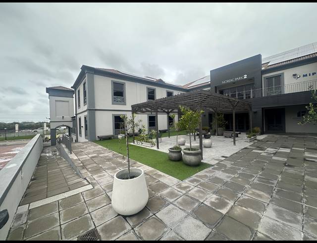 225M² OFFICE TO LET IN CENTURY CITY